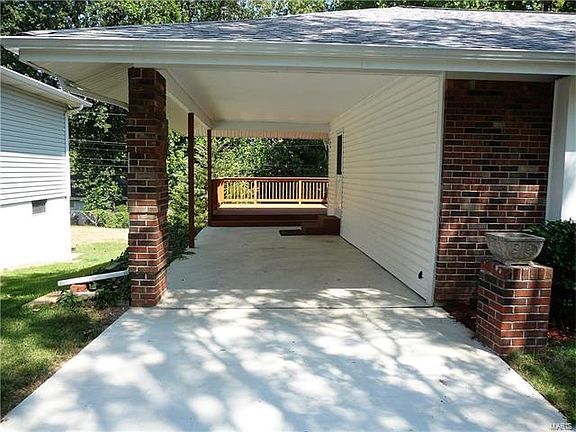 2nd image of 1722 Marsha Ln