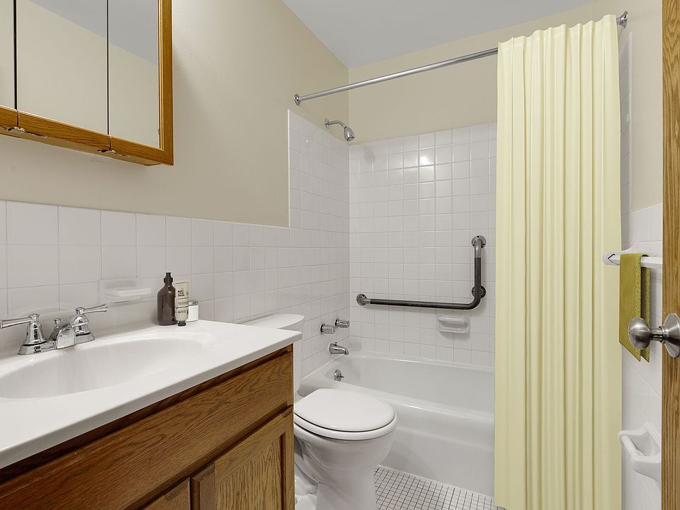 Royal Oaks Apartments 8015 36th Ave N New Hope MN Zillow