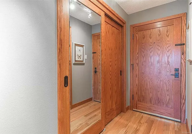1233 N Ogden St #511 — Photo 5