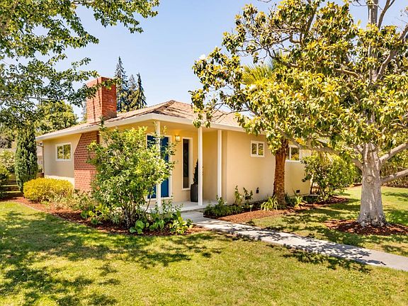 2nd image of 3732 Laguna Ave