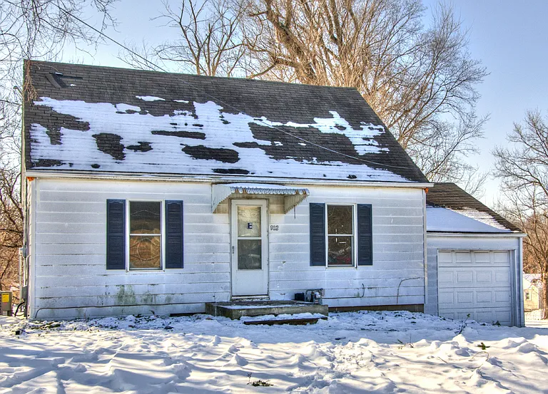 902 Titus Ave — Photo 27
