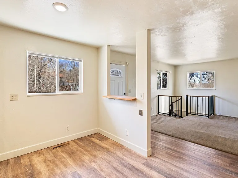 38 W Navajo St #B — Photo 13