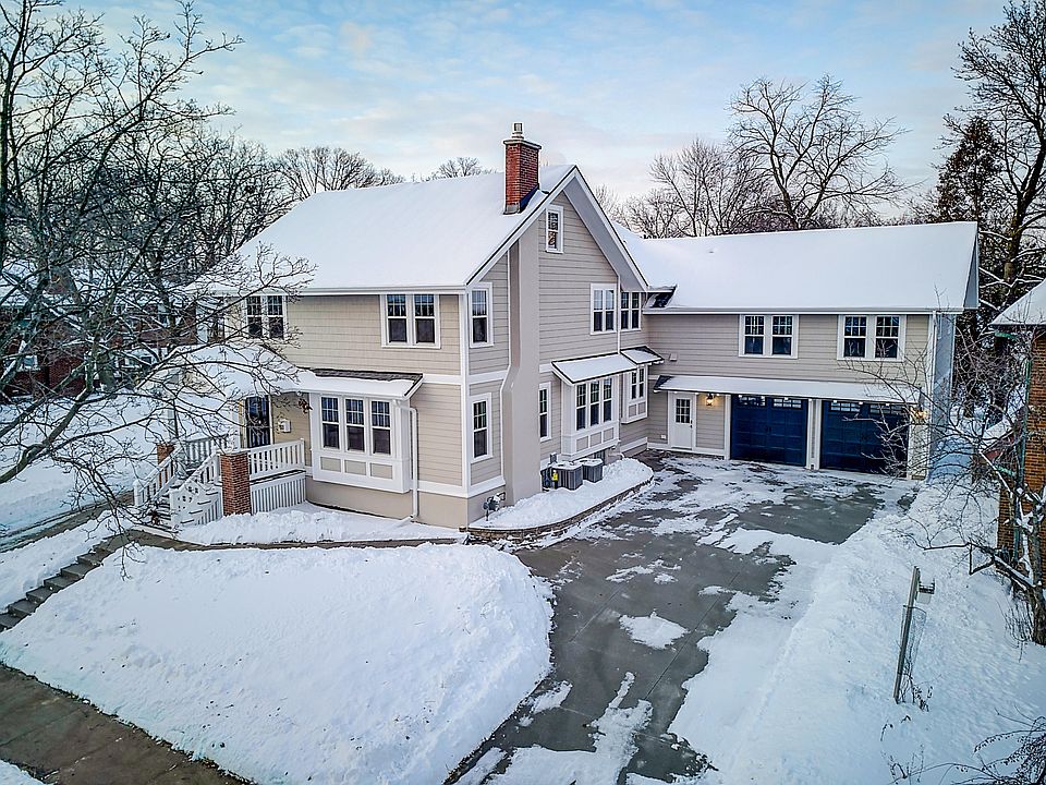 1st image of 2106 E Wood Pl