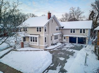 2106 E Wood Pl, Shorewood, WI 53211