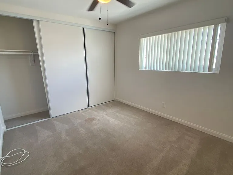 4437 McClintock St #8 — Photo 8