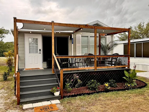 1300 N River Rd #E84, Venice, FL 34293