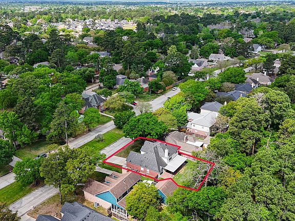 3rd image of 19726 Teller Blvd