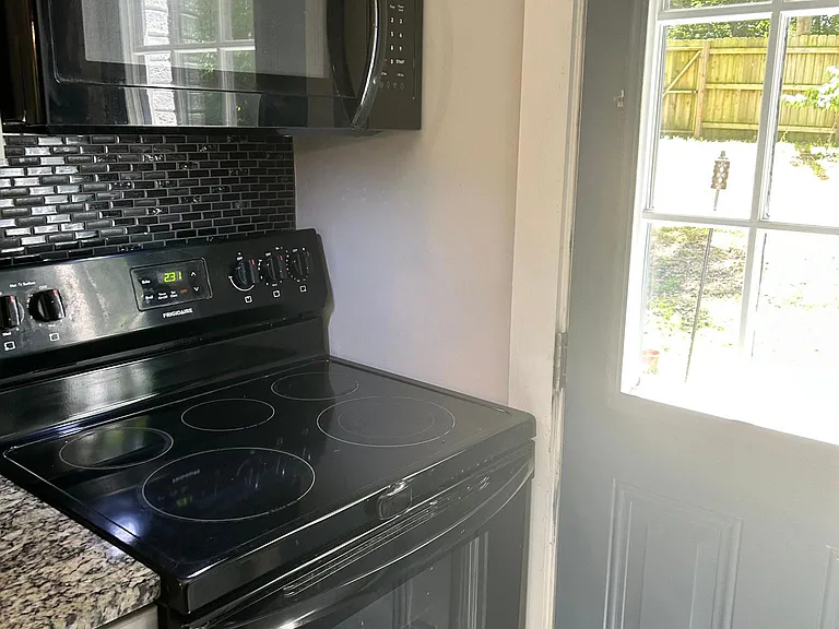 773 Semora Rd — Photo 18