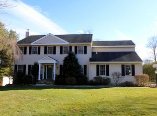 345 Sterling Ter, Yorktown Heights, NY 10598