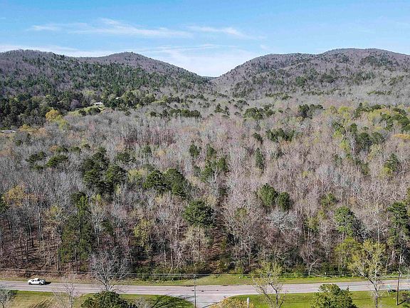 3rd image of 701 Choccolocco Rd