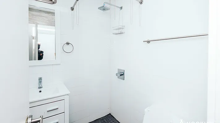 Rented by Nooklyn NYC LLC | media 29