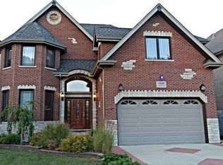 5444 W 84th St, Burbank, IL