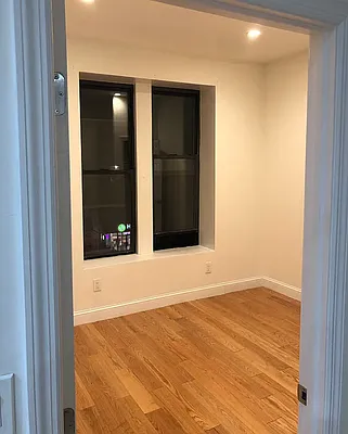 Rented by Urban Real Estate Property Group Inc | media 3