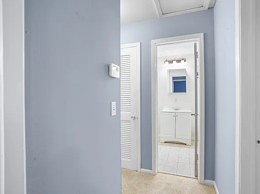 371 Ahern St — Photo 8