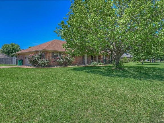 2nd image of 108 Tealwood Dr