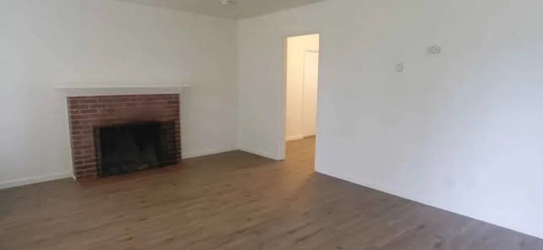 3 bed, 1066 sqft, $1,500 — Photo 3