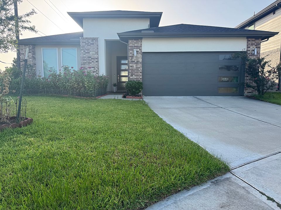 1st image of 3803 Ryans Rock Ct