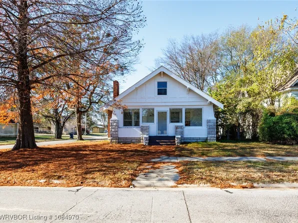 622 S 18th St, Fort Smith, AR 72901
