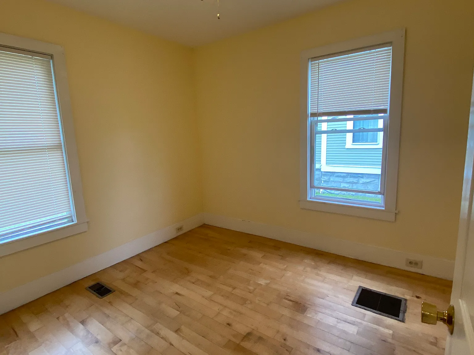 1 bed, $1,200 — Photo 4