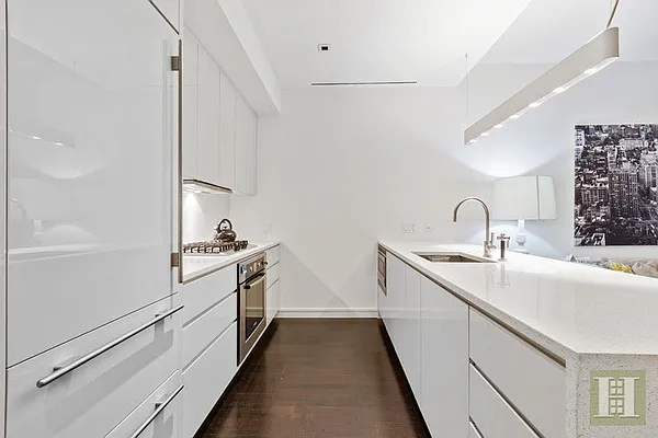 Rented by Halstead Real Estate | media 13