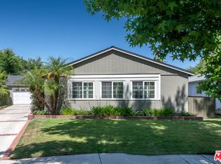 5745 Babbitt Ave, Encino, CA 91316