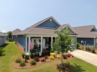 478 Lightning Bug Ln, Freeport, FL 32439