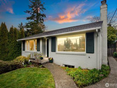 3442 40th Avenue W, Seattle, WA, 98199