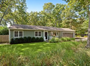 192 Norfolk Dr, East Hampton, NY 11937