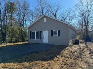 147 Paulanna Ave, Austin, IN