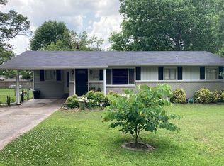 1706 Strait Pl, Stuttgart, AR 72160