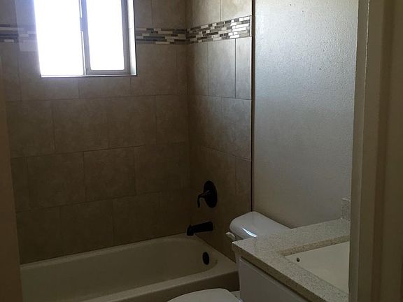 5th image of 351 S Palo Verde Dr