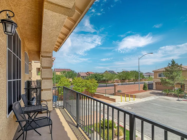5226 Tartan Hill Ave — Photo 9