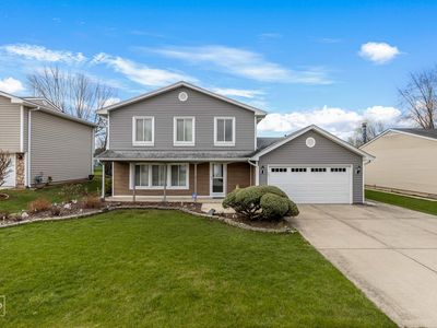 785 Case Dr, Roselle, IL, 60172