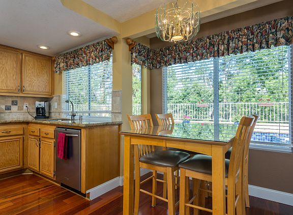 5th image of 28301 Somerset