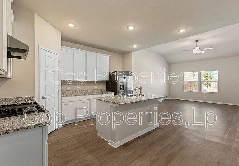 5103 Topaz Bnd — Photo 13