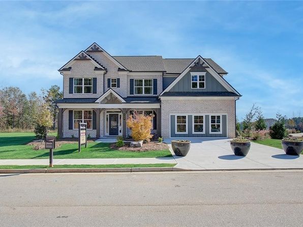 85 Wingate Dr, Auburn, GA 30680