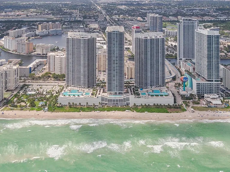 1830 S Ocean Dr #3511 — Photo 3