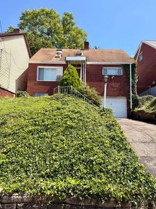 33 Camfield St, Pittsburgh, PA, 15210