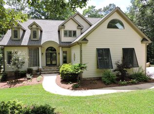 8717 Timberland Dr, Wake Forest, NC 27587