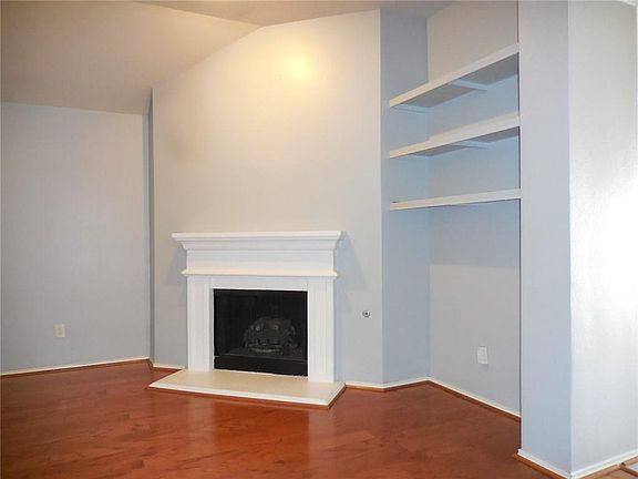 5th image of 3621 Stanford Dr