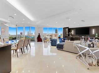 Atlantic I At The Point, Aventura, FL 33180