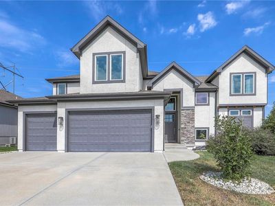 24976 W 87th St, Lenexa, KS, 66227