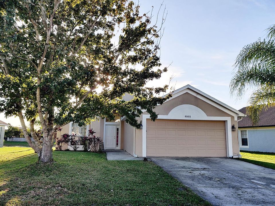 1st image of 8502 Fort Thomas Way