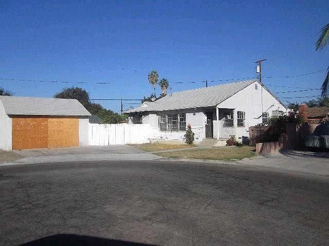 2nd image of 4601 Pelleur St