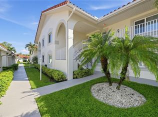 380 Gabriel Cir #8, Naples, FL 34104