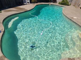 313 E Sandra Ave, Tulare, CA 93274