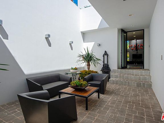 2nd image of 23649 Malibu Colony Rd #46A