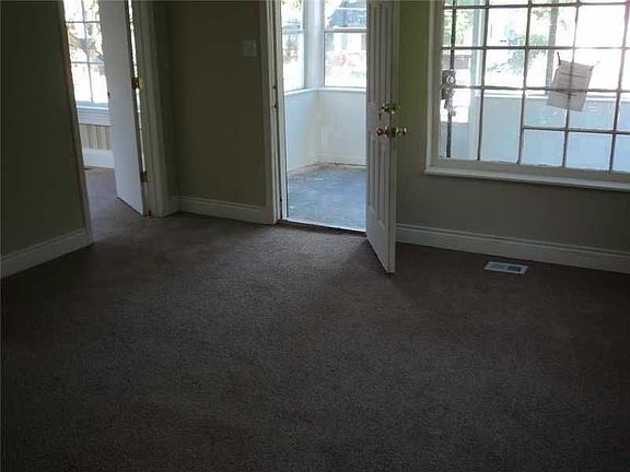 4th image of 134 S Catherwood Ave