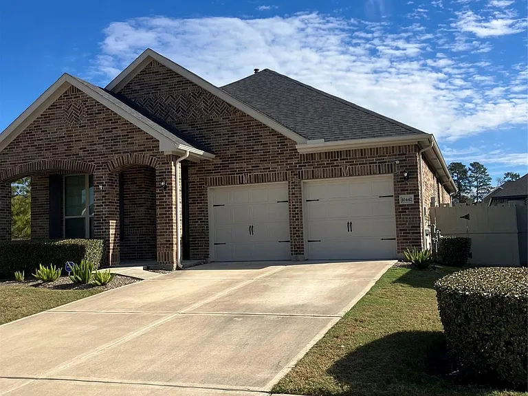 10442 Eastern Bluestar Dr — Photo 2