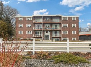 15 Main St APT 16, North Reading, MA 01864